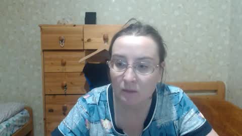 Snapshot of smart_rose chatting on November 25, 2025, 6:30 pm smart_rose online show from November 25, 2025, 6:30 pm