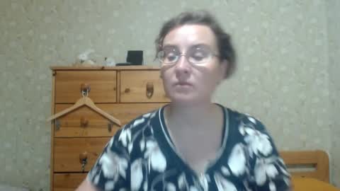 smart_rose online show from May 28, 2026, 9:12 pm