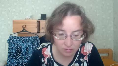 smart_rose online show from June 21, 2026, 5:10 am