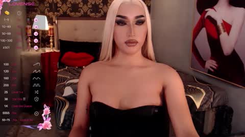 Snapshot of smasherqueen chatting on February 23, 2026, 12:13 pm smasherqueen online show from February 23, 2026, 12:13 pm