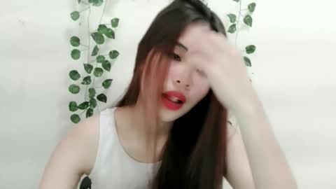 Snapshot of smellon_shake chatting on October 21, 2025, 5:08 am Julia online show from October 21, 2025, 5:08 am