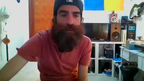 willy online show from March 8, 2025, 6:47 pm