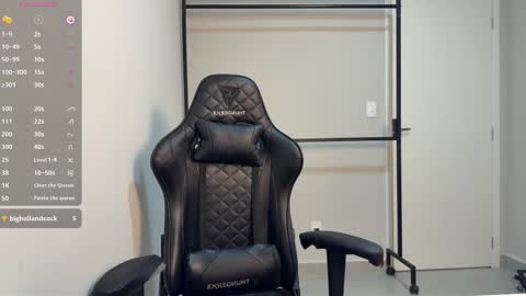 Emily Burns online show from October 31, 2025, 7:04 pm