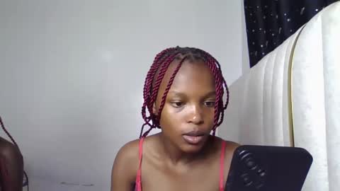 smiley luv1 online show from March 16, 2026, 9:24 am