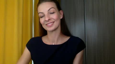 Snapshot of smiling_lexa chatting on June 10, 2026, 5:23 pm smiling_lexa online show from June 10, 2026, 5:23 pm