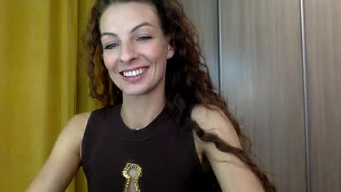 Snapshot of smiling_lexa chatting on June 15, 2026, 7:05 pm smiling_lexa online show from June 15, 2026, 7:05 pm