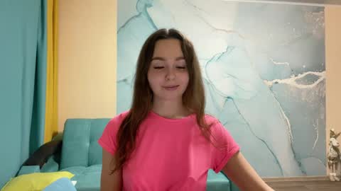 smiling_riddle online show from January 25, 2025, 5:08 pm