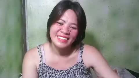 Snapshot of smilinglady27 chatting on February 22, 2025, 7:01 am smilinglady27 online show from February 22, 2025, 7:01 am