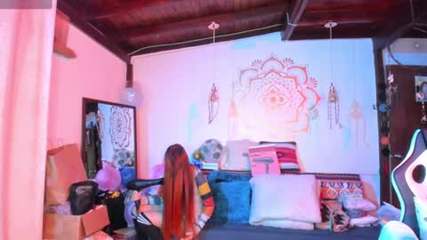 Snapshot of smilingsalor chatting on January 7, 2025, 3:35 am SmilingSalor online show from January 7, 2025, 3:35 am