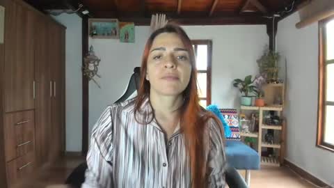 Snapshot of smilingsalor chatting on February 7, 2025, 9:48 pm SmilingSalor online show from February 7, 2025, 9:48 pm