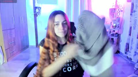 SmilingSalor online show from October 15, 2025, 2:33 am