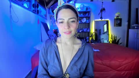 SmilingSalor online show from November 17, 2025, 1:22 am