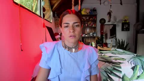 Snapshot of smilingsalor chatting on December 19, 2025, 9:44 pm SmilingSalor online show from December 19, 2025, 9:44 pm