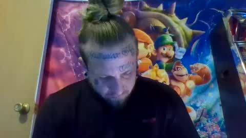 smoke online show from December 3, 2025, 10:41 pm