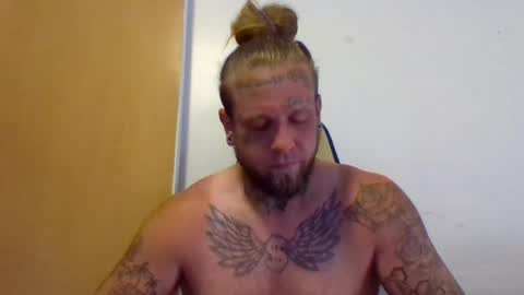 Snapshot of smokebluntafterblunt chatting on July 4, 2026, 8:42 am smoke online show from July 4, 2026, 8:42 am