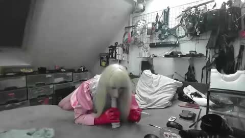 smokeslut365 online show from January 15, 2025, 11:51 pm