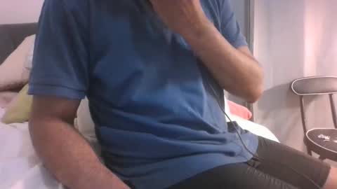 Snapshot of smoketina19 chatting on May 9, 2026, 6:35 pm smoketina19 online show from May 9, 2026, 6:35 pm