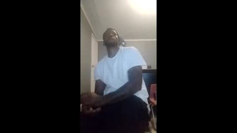 smooth_groove666370 online show from March 5, 2026, 1:23 am