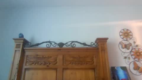 smoothmove1215 online show from April 1, 2026, 2:58 pm