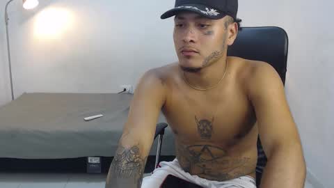 snak_master1 online show from September 25, 2025, 7:12 am