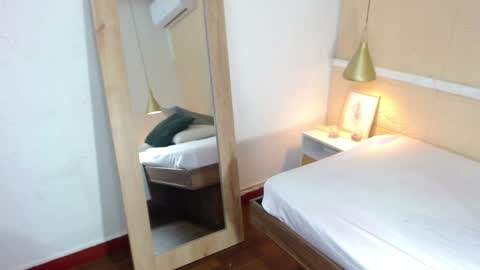 Hellen  online show from December 10, 2024, 7:05 am