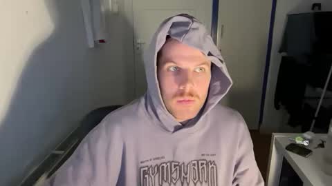 Snapshot of snoepitoepi chatting on November 27, 2025, 1:13 pm snoepitoepi online show from November 27, 2025, 1:13 pm