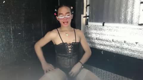 Snapshot of snoky_serna chatting on May 18, 2026, 4:18 am snoky_serna online show from May 18, 2026, 4:18 am