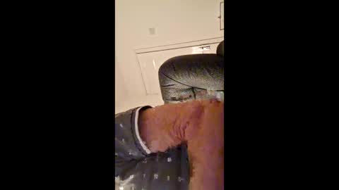 snootyagain online show from April 18, 2026, 9:48 pm