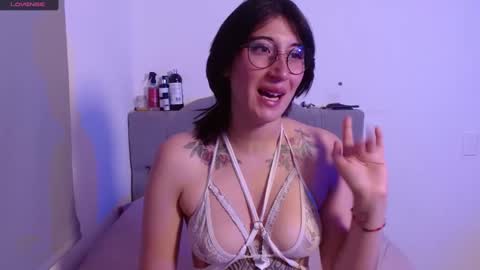 IG     OF red moonn online show from March 2, 2025, 7:34 pm