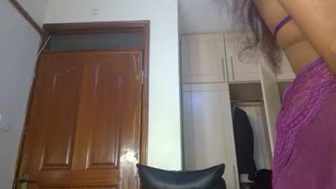 snowfox254 online show from January 7, 2026, 9:28 pm