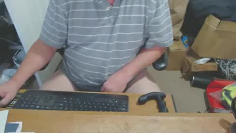 Snapshot of snwplwdrvr chatting on January 5, 2025, 7:28 pm snwplwdrvr online show from January 5, 2025, 7:28 pm