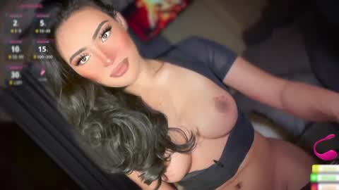 Nicollette online show from July 26, 2026, 2:09 am