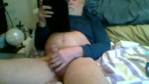 Snapshot of so_horny_eric chatting on May 5, 2026, 10:18 pm So horny online show from May 5, 2026, 10:18 pm