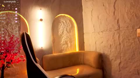 soffia_hot_tx online show from March 11, 2026, 12:55 pm