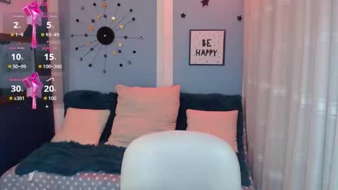 Snapshot of soffii_dreaaam4 chatting on November 19, 2025, 10:43 pm Sofi Dreaanm online show from November 19, 2025, 10:43 pm