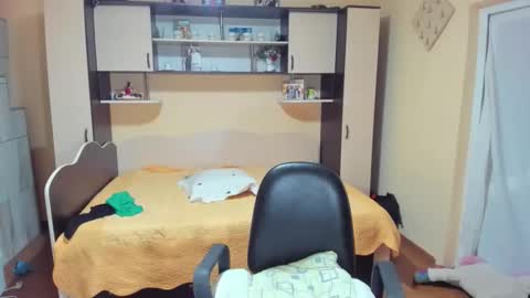 Soffy online show from February 1, 2026, 4:44 am