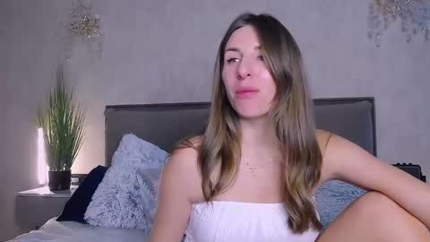 Snapshot of soffyasi chatting on January 5, 2025, 12:42 pm soffyasi online show from January 5, 2025, 12:42 pm