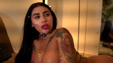 sofhia cruz online show from July 23, 2026, 10:08 pm