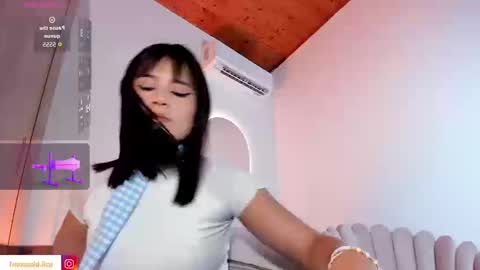 Snapshot of sofi_blossom chatting on September 30, 2025, 8:03 pm Sofi Blossom online show from September 30, 2025, 8:03 pm