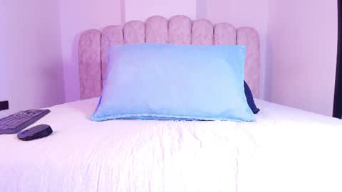 Sofia online show from July 25, 2026, 3:15 am