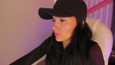 SOFIA online show from May 18, 2026, 2:07 am