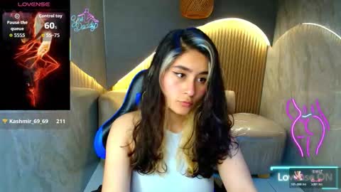 sofi_r_ online show from February 17, 2026, 1:51 pm