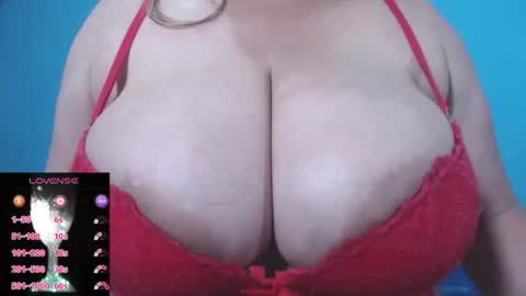 Mila online show from February 21, 2025, 7:34 am