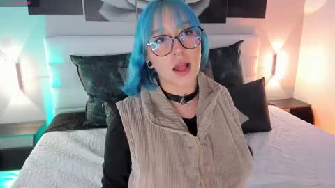 Snapshot of sofi_sp chatting on September 19, 2025, 11:33 am sofi_sp online show from September 19, 2025, 11:33 am