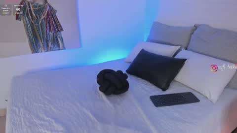 sofi_sp online show from June 12, 2026, 12:04 pm