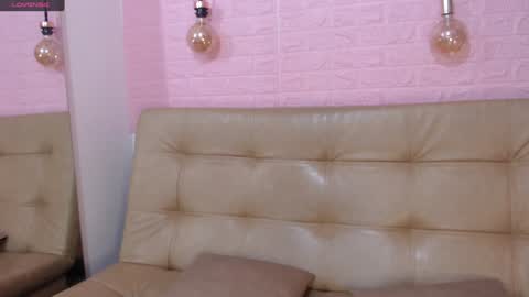 Snapshot of sofi_sweet09 chatting on January 4, 2025, 7:02 pm Susy online show from January 4, 2025, 7:02 pm