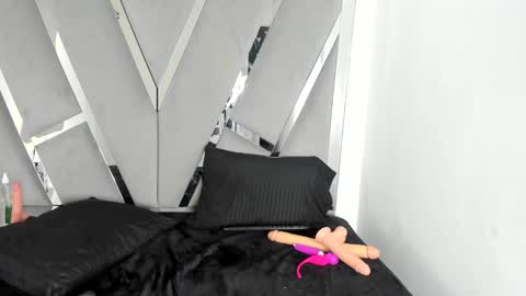 SOFIA online show from February 10, 2025, 1:24 am