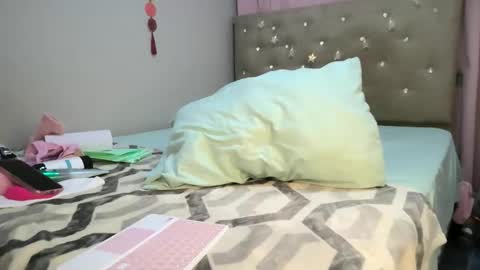 sofia8428 online show from June 1, 2026, 12:12 am