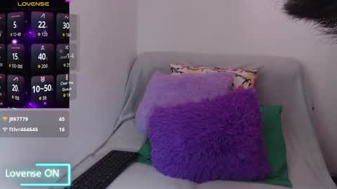 Snapshot of sofia__whitee chatting on September 27, 2025, 6:51 am sofia whitee online show from September 27, 2025, 6:51 am