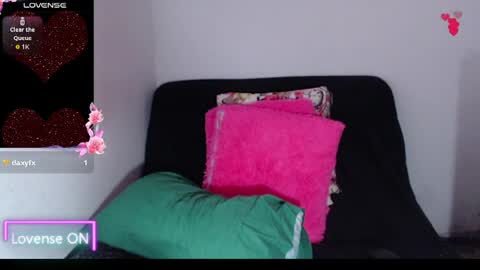 Snapshot of sofia__whitee chatting on May 21, 2026, 6:42 am sofia whitee online show from May 21, 2026, 6:42 am